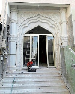 Makrana white marble Masjid Gate work in Ahmedabad